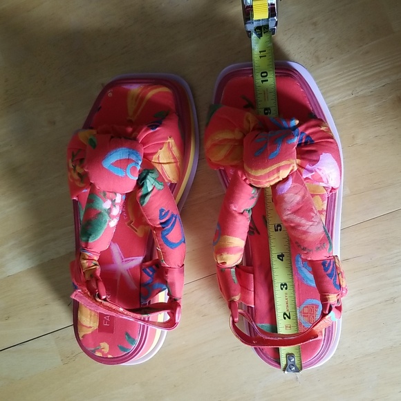 NEW FARM Rio Fruit Print Puffy Platform Sandals - Picture 12 of 12